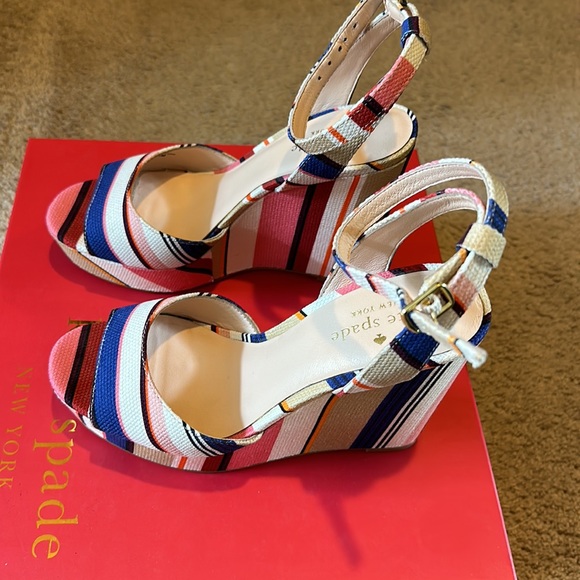 Kate spade multi color sandal - Picture 4 of 6